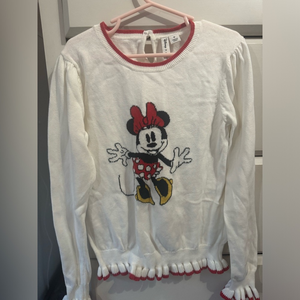 Minnie Mouse sweater